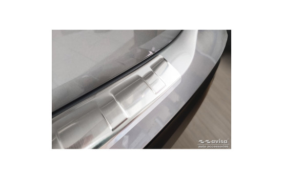 Stainless steel bumper protector suitable for Skoda Enyaq iV 2020- 'Ribs', Image 3