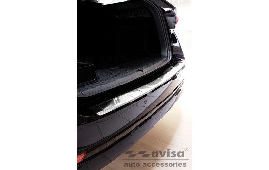 Stainless steel bumper protector suitable for Skoda Octavia IV Kombi 2020- 'Ribs', Image 3