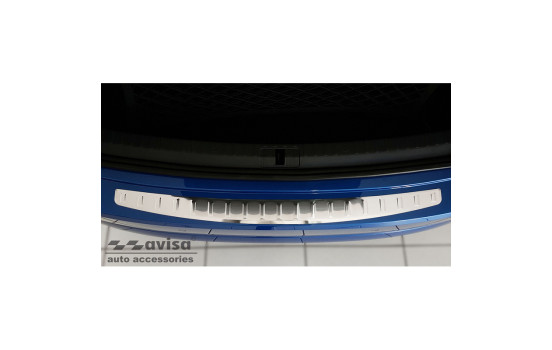 Stainless steel bumper protector suitable for Skoda Octavia IV Liftback 2020- 'Ribs', Image 3