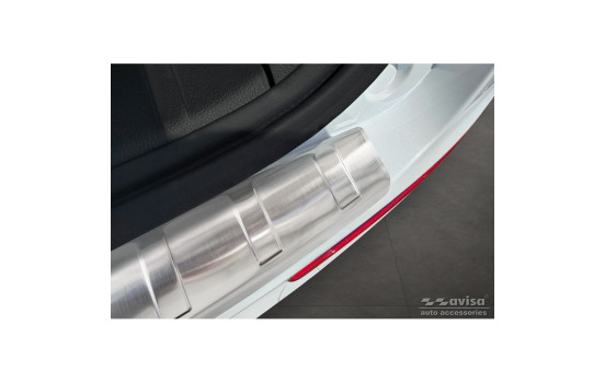 Stainless steel bumper protector suitable for Ssangyong Rexton (YK) Facelift 2021- 'Ribs', Image 4
