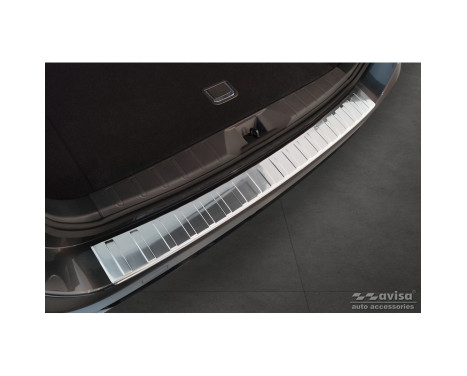 Stainless steel bumper protector suitable for Subaru Outback (BT) 2020- 'Ribs', Image 3