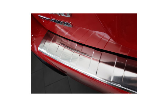 Stainless steel bumper protector suitable for Subaru XV II 2017- 'Ribs', Image 4