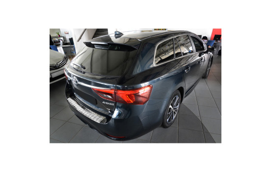 Stainless steel bumper protector suitable for Toyota Avensis III Wagon Facelift 2015- 'Ribs'