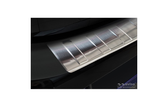 Stainless steel bumper protector suitable for Toyota Aygo X 2022- 'Ribs', Image 4