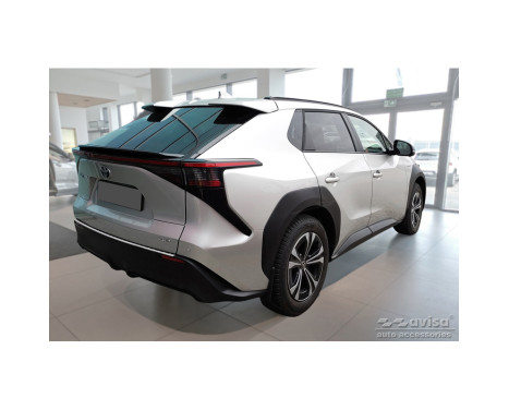 Stainless steel bumper protector suitable for Toyota bZ4X 2021- 'Ribs', Image 5