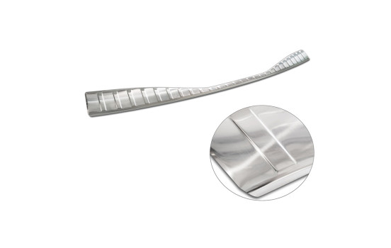 Stainless steel bumper protector suitable for Toyota bZ4X 2021- 'Ribs', Image 6