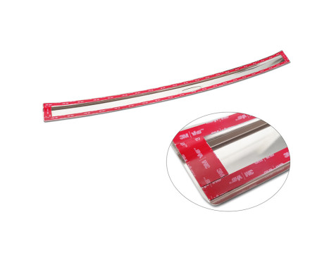 Stainless steel bumper protector suitable for Toyota Highlander (XU70) 2020- 'Hybrid', Image 8