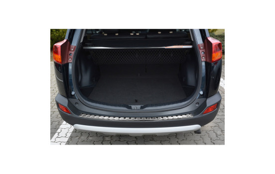 Stainless steel bumper protector suitable for Toyota RAV-4 2013-2015 'Ribs', Image 3