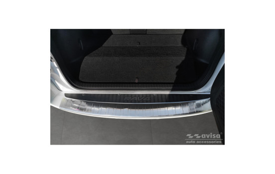 Stainless steel bumper protector suitable for Toyota RAV-4 III 2005-2008 & FL 2008-2012 'Ribs', Image 2