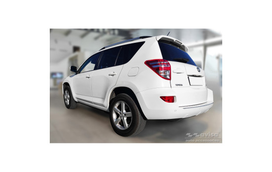 Stainless steel bumper protector suitable for Toyota RAV-4 III 2005-2008 & FL 2008-2012 'Ribs', Image 6