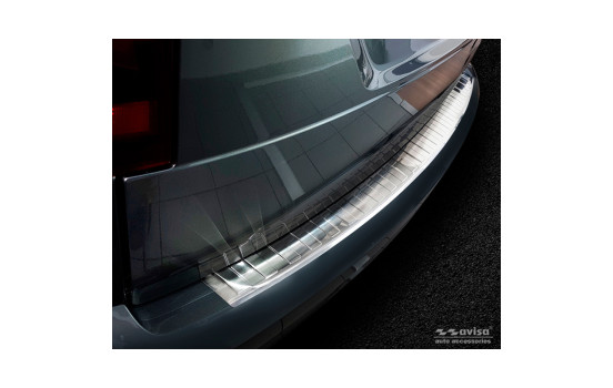 Stainless steel bumper protector suitable for Volkswagen Caddy 2004-2015 & 2015- 'Ribs', Image 3