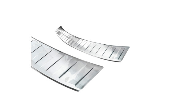 Stainless steel bumper protector suitable for Volkswagen Caddy 2004-2015 & 2015- 'Ribs', Image 5