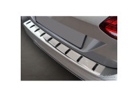 Stainless steel bumper protector suitable for Volkswagen Golf VII Variant Facelift 2017-2019 (incl. R-Line)