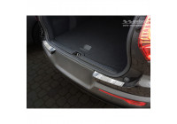 Stainless steel bumper protector suitable for Volvo XC40 2018- 'RIbs' (2-piece)