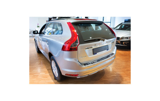 Stainless steel bumper protector suitable for Volvo XC60 2013- 'Ribs', Image 6