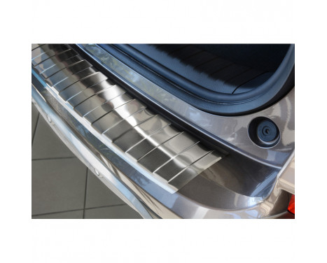 Stainless steel rear bumper protector Honda CRV 2015- 'Ribs', Image 5