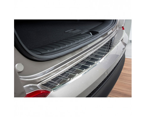 Stainless steel rear bumper protector Hyundai Tucson 2015- 'Ribs'