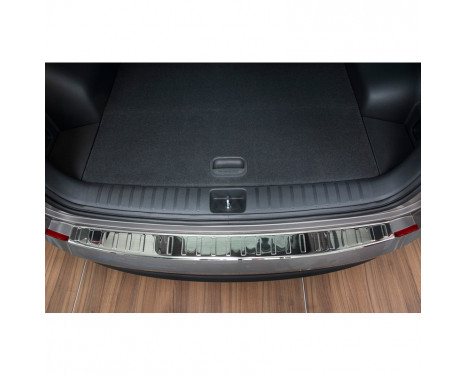 Stainless steel rear bumper protector Hyundai Tucson 2015- 'Ribs', Image 2