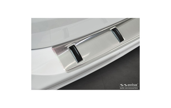Stainless steel rear bumper protector suitable for BMW 3 Series (G21) Touring 2019-2022 'STRONG EDITION', Image 3