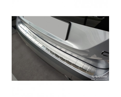 Stainless steel rear bumper protector suitable for Citroën C4 & e-C4 2020- 'Ribs'