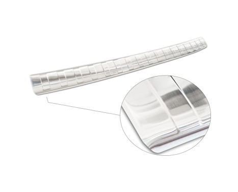 Stainless Steel Rear Bumper Protector suitable for Honda Crosstar 2020- 'Ribs', Image 5