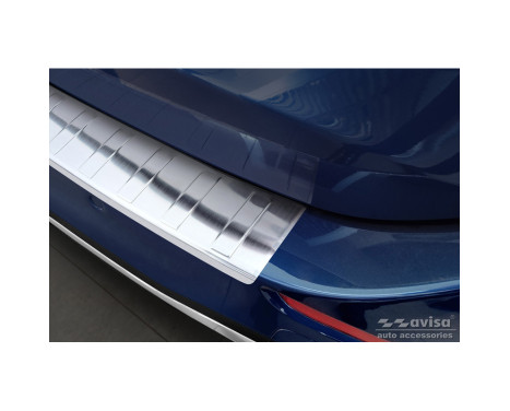 Stainless steel rear bumper protector suitable for Mercedes C-Class AMG W206 Kombi 2021- 'Ribs', Image 4