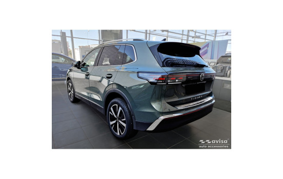 Stainless steel rear bumper protector suitable for Volkswagen Tiguan (CT1) 2024- 'Ribs', Image 6