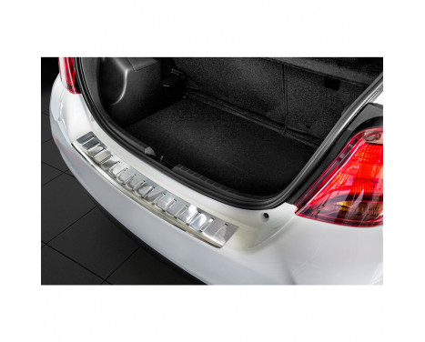 Stainless steel rear bumper protector Toyota Yaris III Facelift 2014- 'Ribs'