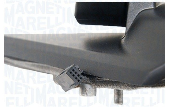 Outside mirror, Image 3