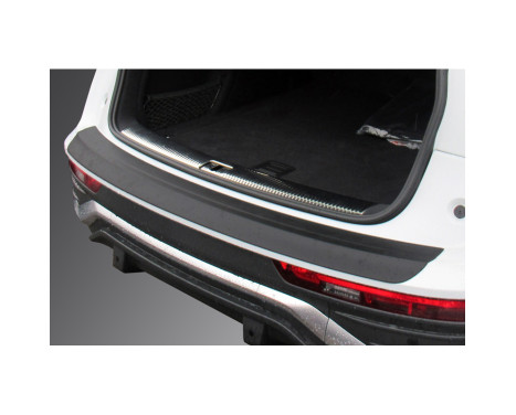 ABS Rear bumper protector suitable for Audi Q5 Sportback 2020- Black, Image 2