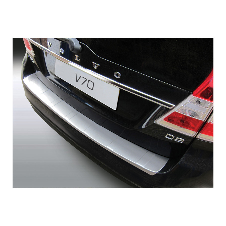 Volvo v70 rear bumper outlet protector