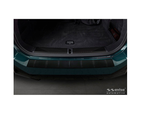 Avisa Matte Black Stainless Steel Rear Bumper Protector BMW 5 Series Touring (G61) 2024- incl. M-Sport, Image 2