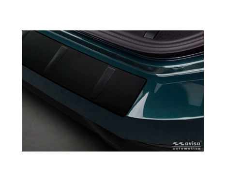 Avisa Matte Black Stainless Steel Rear Bumper Protector BMW 5 Series Touring (G61) 2024- incl. M-Sport, Image 3