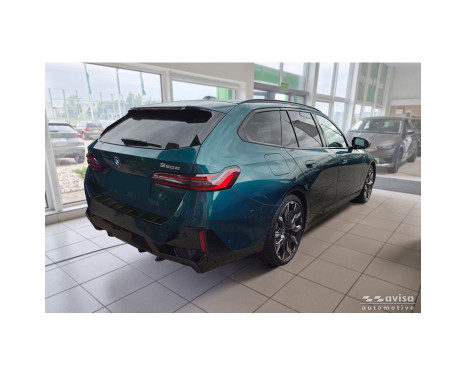 Avisa Matte Black Stainless Steel Rear Bumper Protector BMW 5 Series Touring (G61) 2024- incl. M-Sport, Image 5