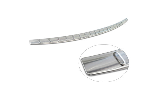 Avisa stainless steel rear bumper protector suitable for Audi Q5 (GUB) 2025- 'Ribs', Image 6