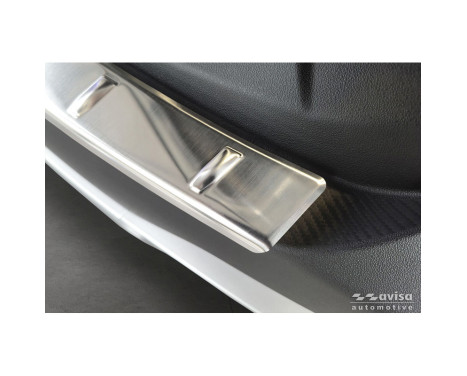 Avisa stainless steel rear bumper protector suitable for Omoda 5 2024- 'Ribs', Image 3