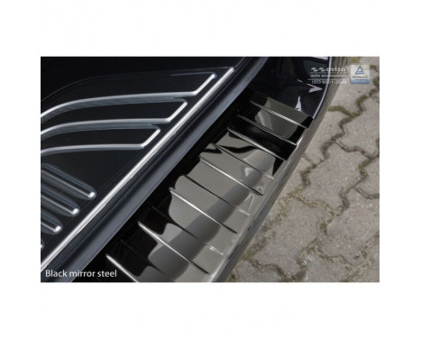 Black-Chrome Rear bumper protector suitable for Mercedes Vito / V-class 2014 -'Ribs', Image 2
