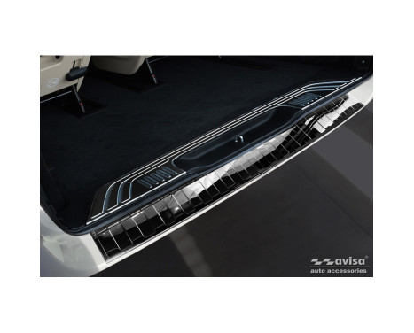 Black Chrome Stainless Steel Bumper Protector Fits Mercedes Vito / V-Class 2014- 'Ribs' 'XL'