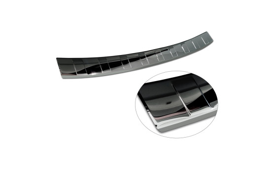 Black Chrome Stainless Steel Bumper Protector Fits Volvo V60 II / V60 II Cross Country 2018- & V60, Image 6
