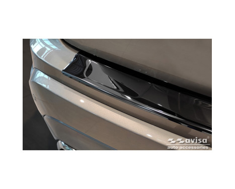 Black-Chrome Stainless Steel Rear Bumper Protector suitable for Ford Edge II FL 2018- 'Ribs', Image 5