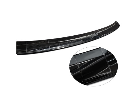 Black-Chrome Stainless Steel Rear Bumper Protector suitable for Ford Kuga III ST-Line/Hybrid/Vignale 2019- 'Rib, Image 5
