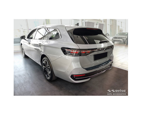 Black-Chrome Stainless Steel Rear Bumper Protector suitable for Volkswagen Passat Variant (CJ5) 2023 - 'Ribs', Image 5