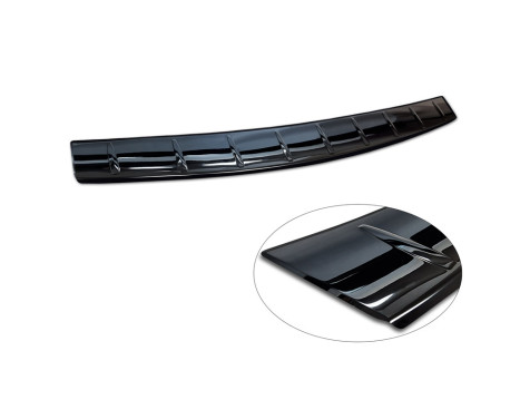 Black-Chrome Stainless Steel Rear Bumper Protector suitable for Volkswagen Passat Variant (CJ5) 2023 - 'Ribs', Image 6