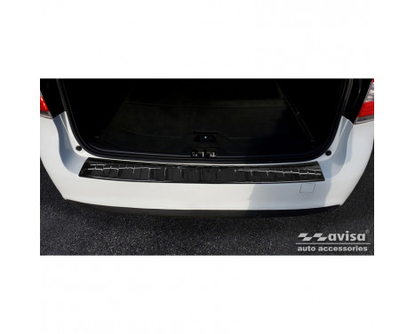 Black-Chrome stainless steel Rear bumper protector suitable for Volvo V70 Facelift 2013-2016 'Ribs'