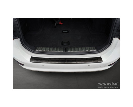 Black stainless steel bumper protector suitable for BMW 3-Series G21 Touring 2019-2022 'Ribs', Image 3