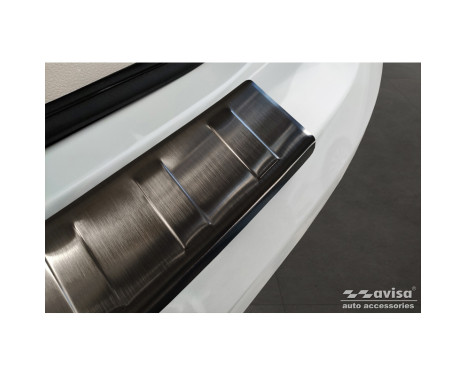 Black stainless steel bumper protector suitable for BMW X6 F16 2014-2019 'Ribs' excl. M-Package, Image 4