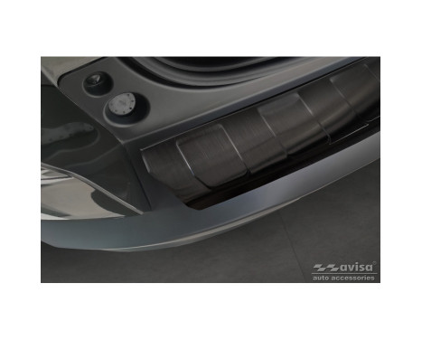 Black stainless steel bumper protector suitable for Citroën C5 X 2021- 'Ribs', Image 3