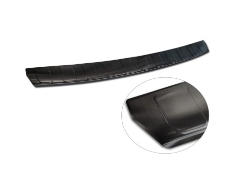 Black stainless steel bumper protector suitable for Citroën C5 X 2021- 'Ribs', Image 6