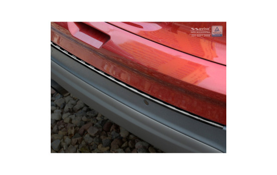 Black stainless steel bumper protector suitable for Ford Kuga II 2013- 'Ribs' - Large, Image 2