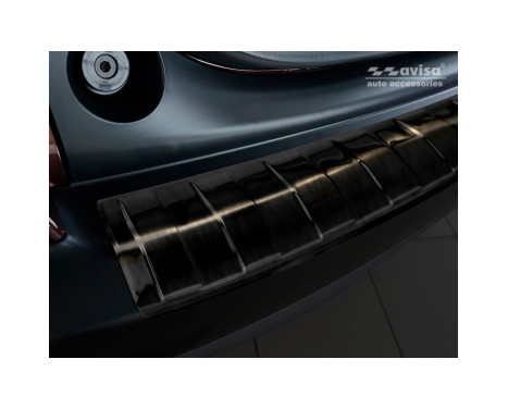 Black stainless steel bumper protector suitable for Honda CR-V (CW) 2018- 'Ribs', Image 4